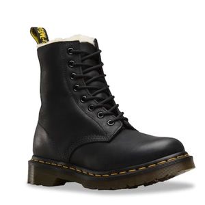 Dr. Martins unisex 1460 Serena boot